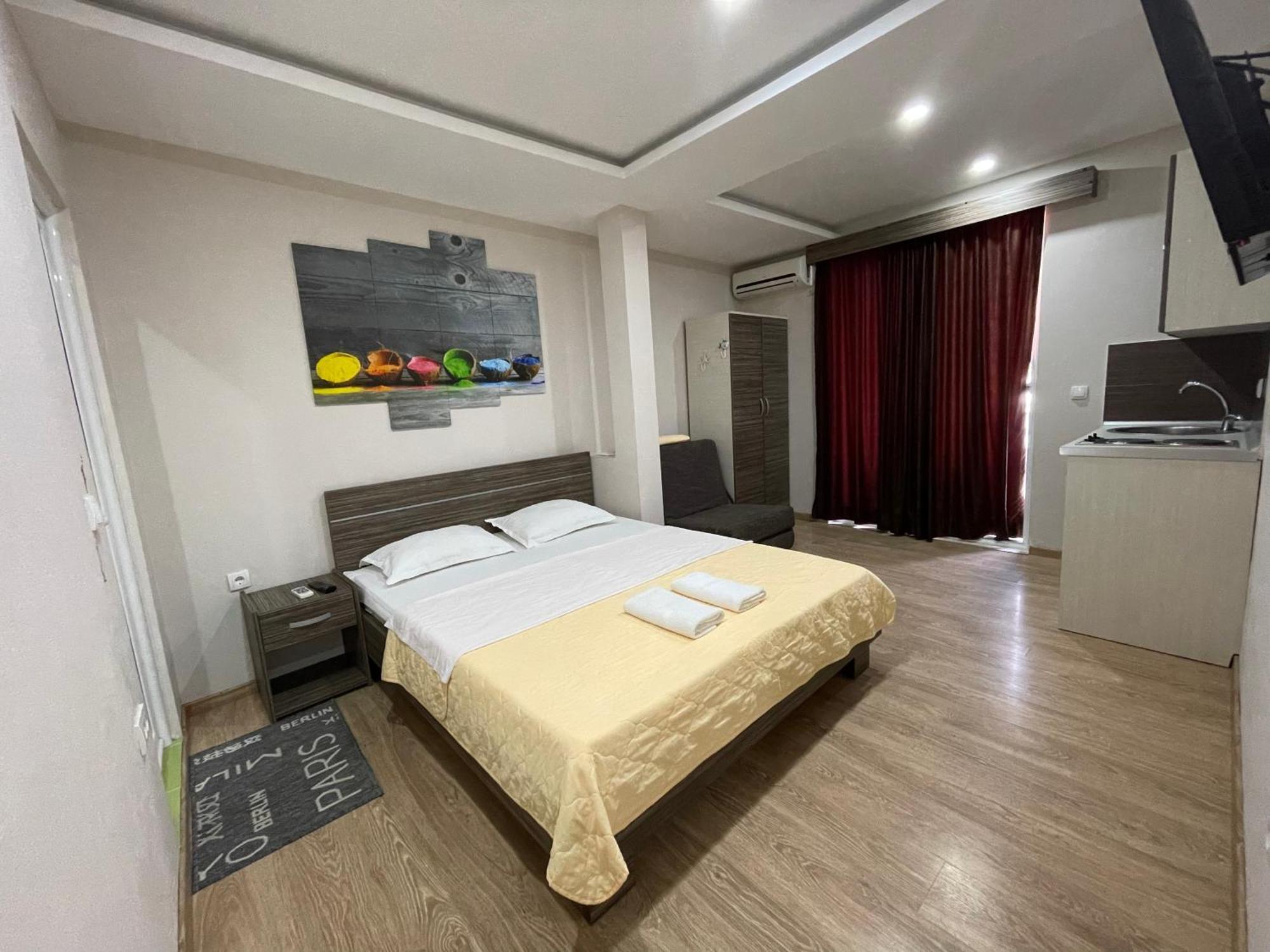 Apartments Lati Ulcinj Quarto foto